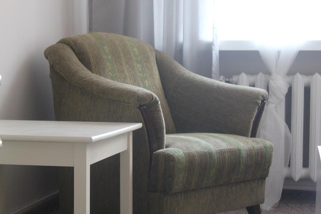 זיילונה גאורה Hotel Pod Debem מראה חיצוני תמונה