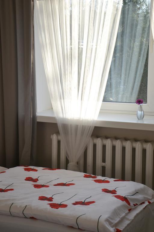 זיילונה גאורה Hotel Pod Debem מראה חיצוני תמונה